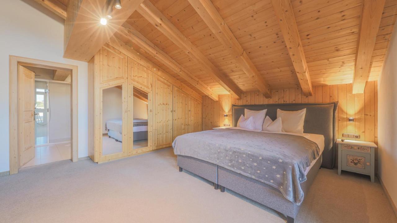 Chalet Lindau Fieberbrunn - By One Villas ภายนอก รูปภาพ