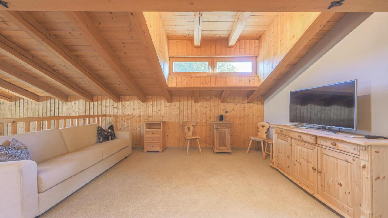Chalet Lindau Fieberbrunn - By One Villas ภายนอก รูปภาพ